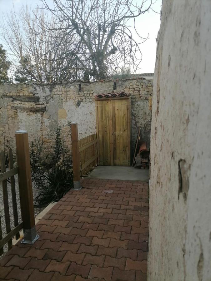 Studio 2 A 4 Personnes Dompierre-sur-Mer Bagian luar foto